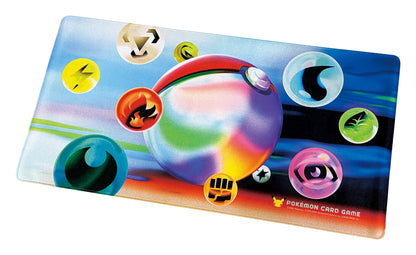 Playmat i gummi med YOSHIROTTEN-design og energisymboler fra Futuristic Gift Box