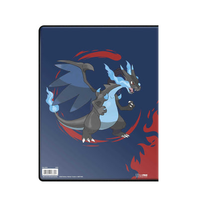 Baksiden av Ultra Pro Portfolio med Mega Charizard X på mørkeblå bunn