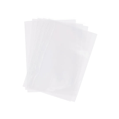 Krystallklare BCW penny sleeves lagt utover i vifte på hvit bakgrunn