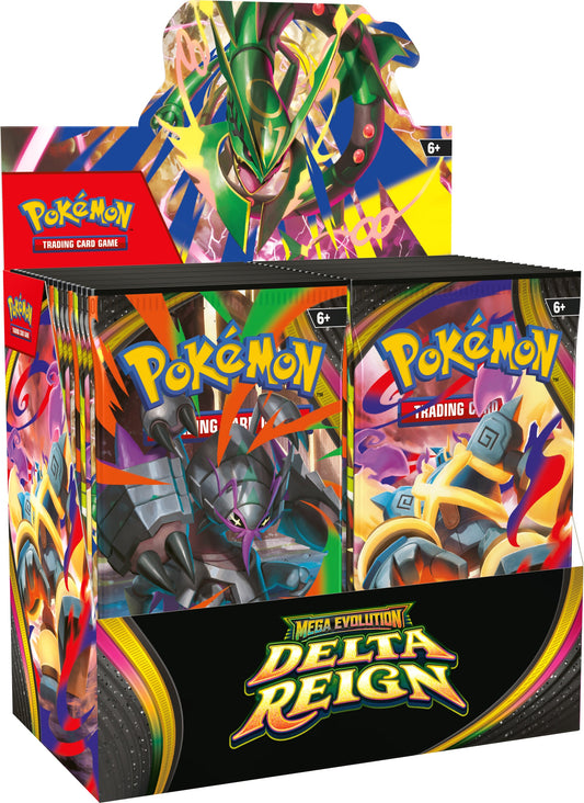 Delta Reign Booster Box skrått fra venstre med booster pakkene i displayet