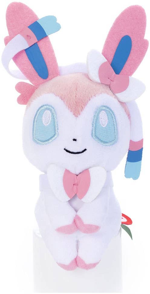 Pokemon Takara Tomy Chokkori-San Sylveon Plush