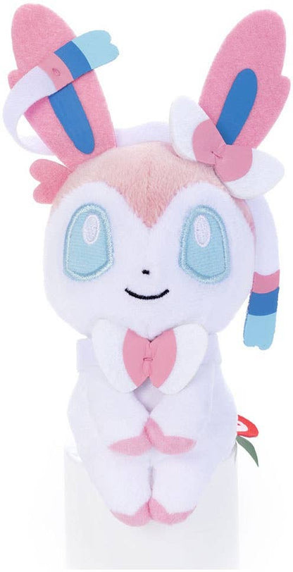 Pokemon Takara Tomy Chokkori-San Sylveon Plush