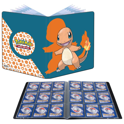 Charmander-omslaget i blågrønt over et oppslag med 9-lommers sider fylt med kort